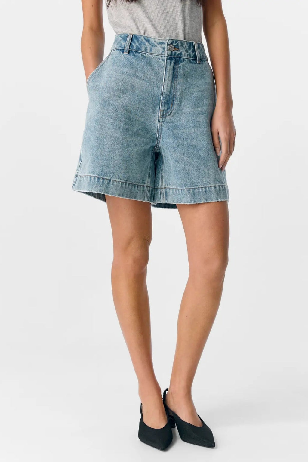 Jen Shorts - Medium Blue Denim