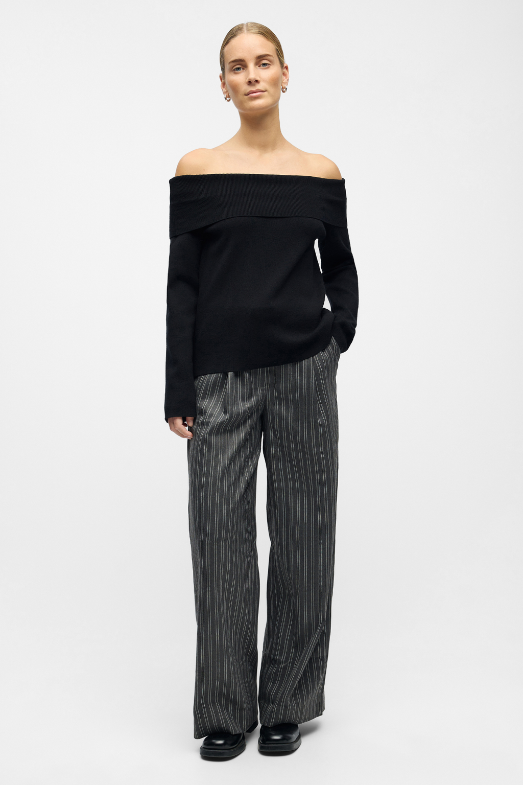 Reynard Off Shoulder Knit - Black