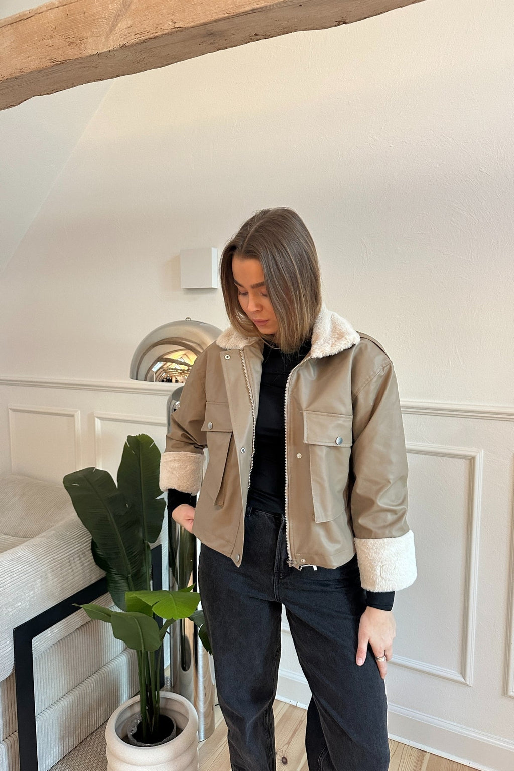 Faux lederen shearling jas - beige