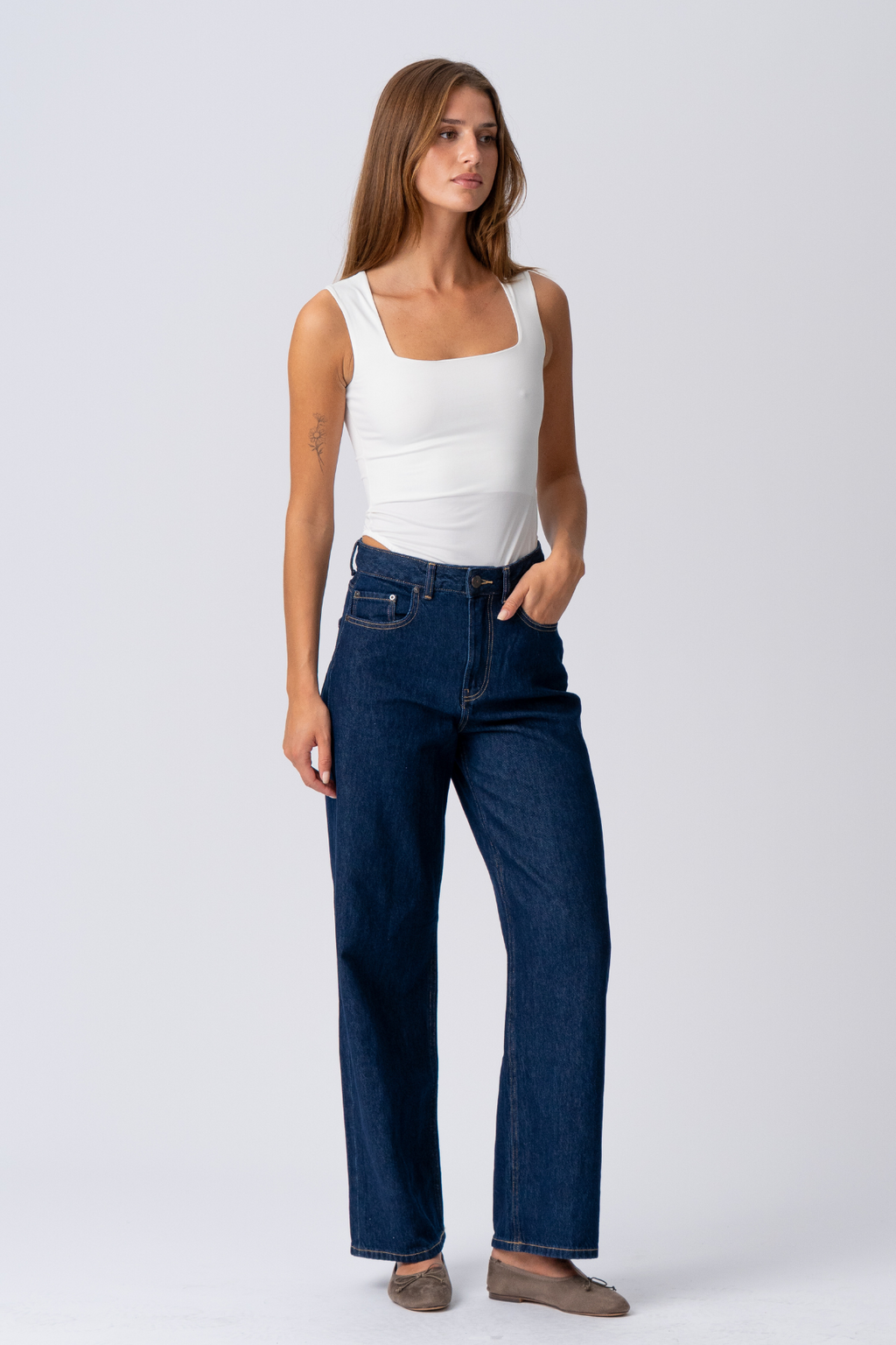 Everly Body - White