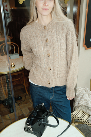 Botton Knit - Beige