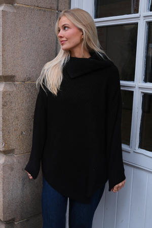 Lya High Neck Knit - Zwart