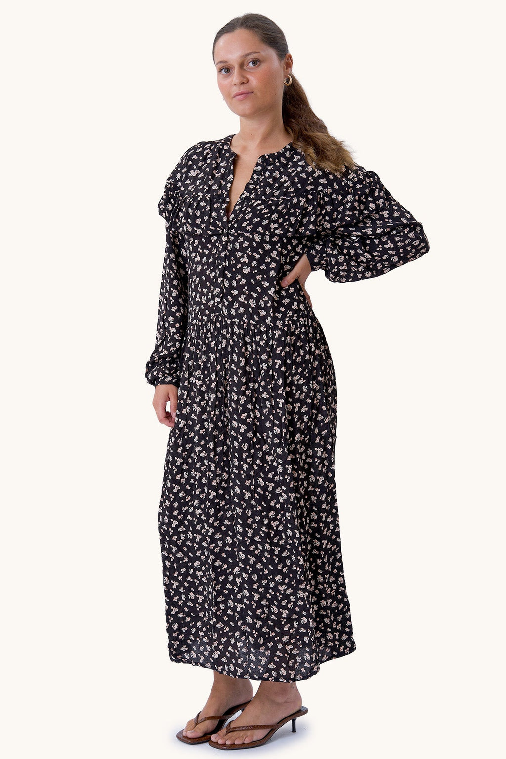 Amelia dress - Black flowered