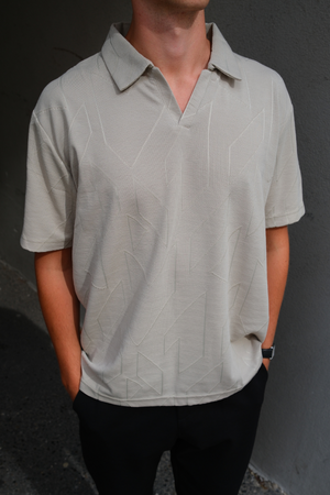 ATLAS TEXTURED POLO - KHAKI