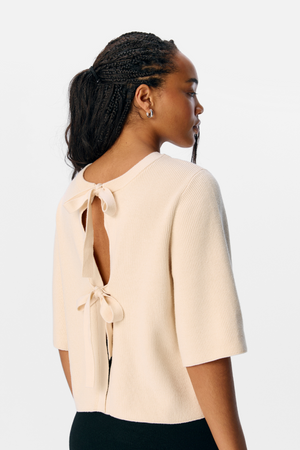 Julla Parvi 2/4 gebreide vest - Sandshell