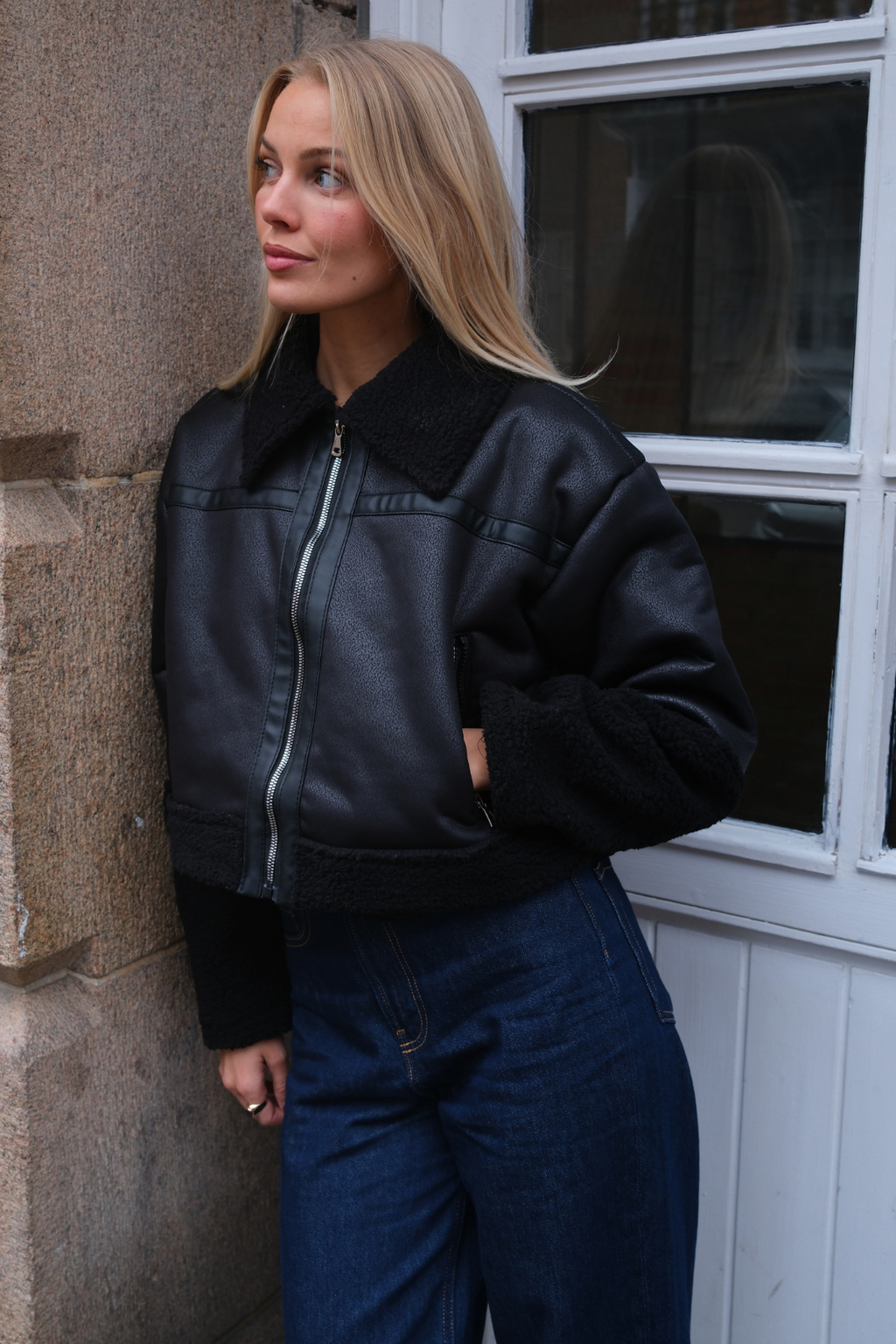 Daisy Shearling Jacket - Black/Black