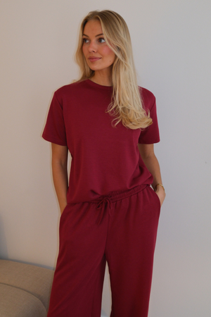 Leah Loose T-shirt - Burgundy