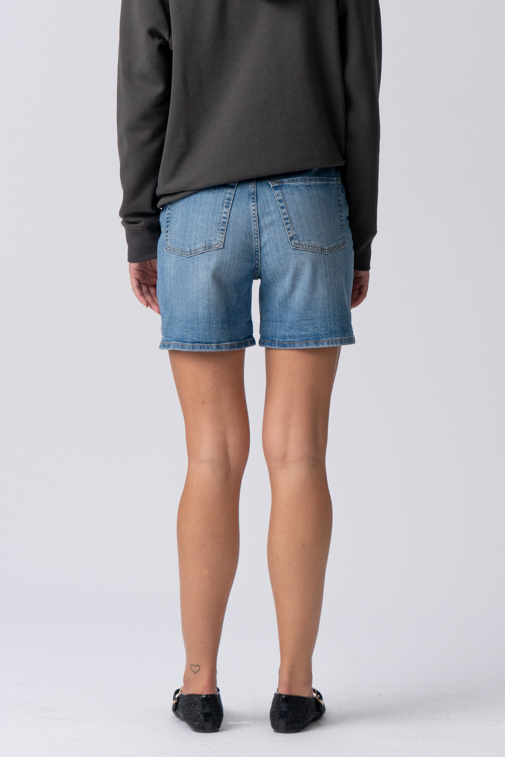 The Original Performance Denim Shorts - Medium Blauw Denim (Vrouw)