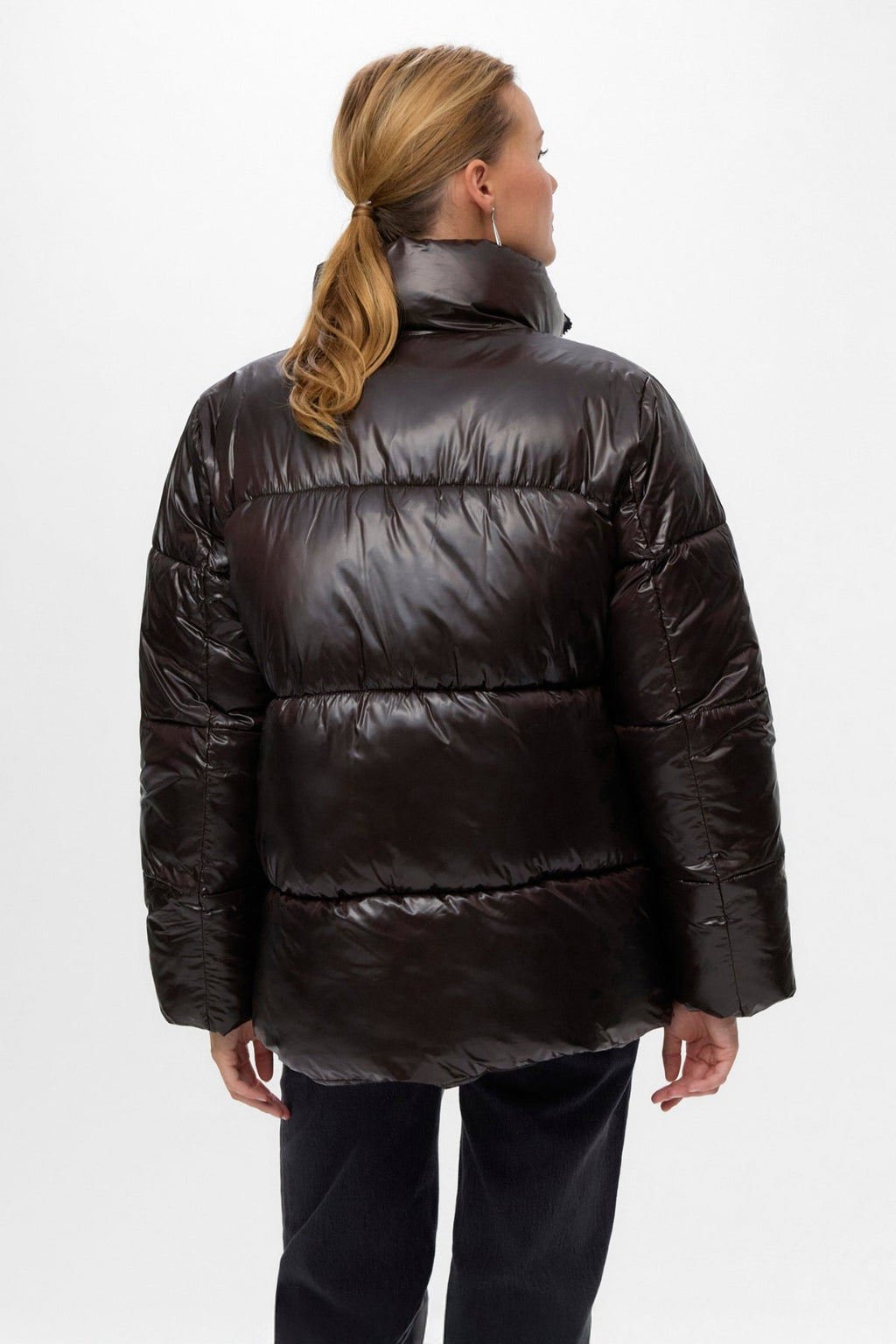 Sabrina kort jasje - chocoladetaart