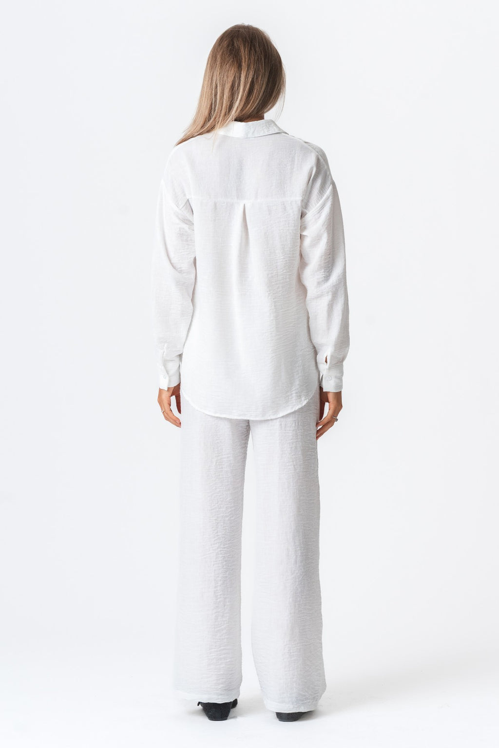 Lilly Pants + Lilly Shirt (White) – Package Deal