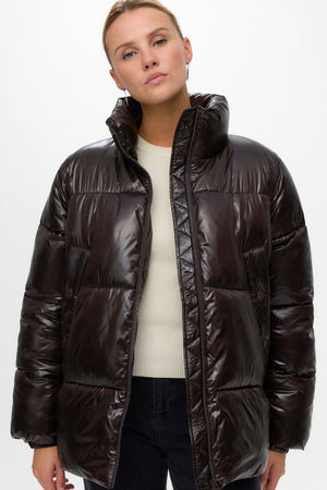 Sabrina kort jasje - chocoladetaart