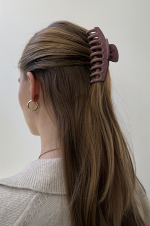 Olivia Hair Clip - Frosted Red