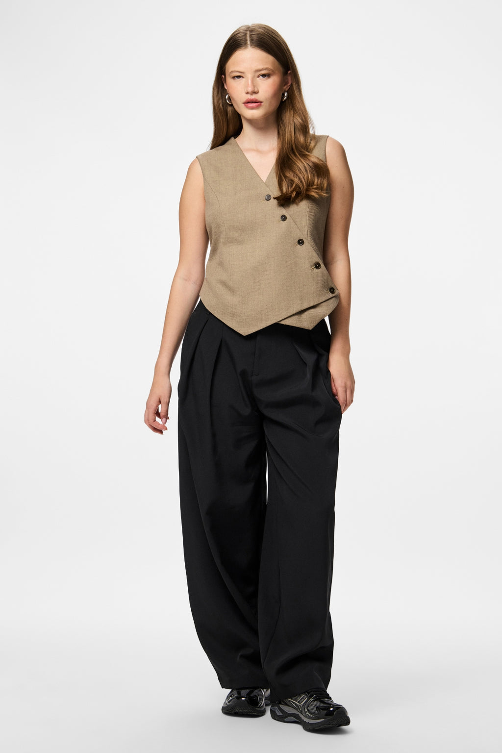 Bubbles Asymmetric Vest - Greige