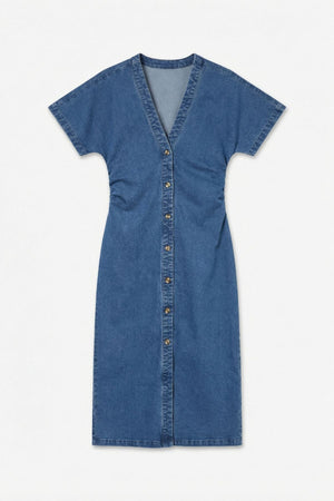 Melaney denimjurk met 2/4 V-hals - medium blauw denim