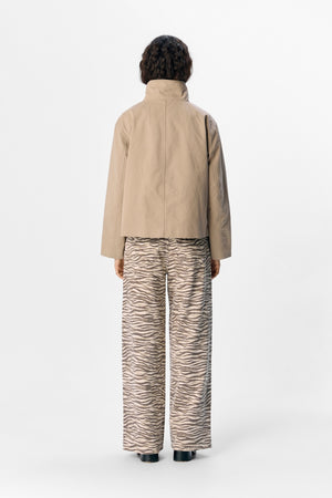 Gro Re Short Jacket -  Desert Taupe