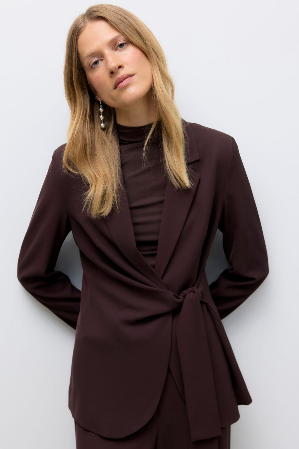 Upama Tie Blazer - Chocolade Plum