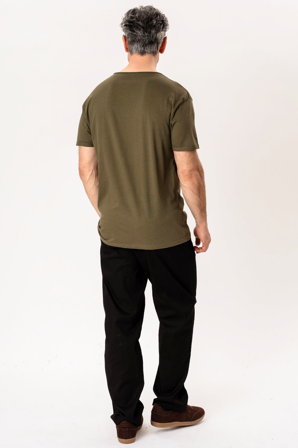 T-shirt met diepe hals - Olijfgroen