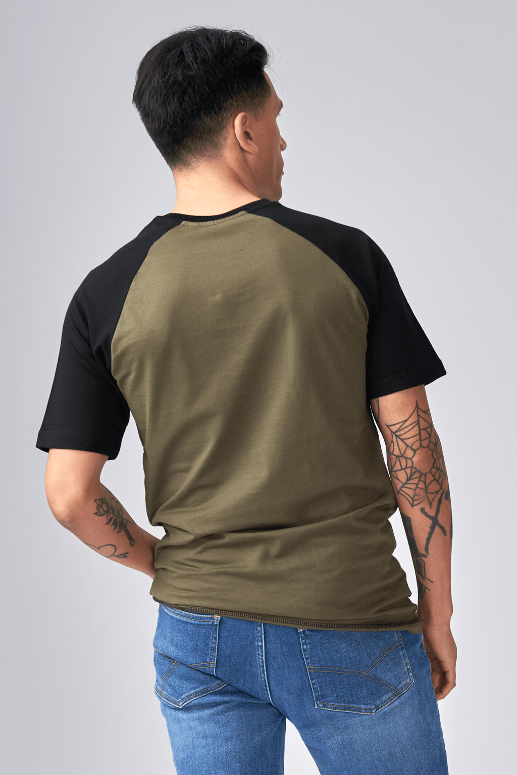 Basic Raglan T-shirt-Black-Army