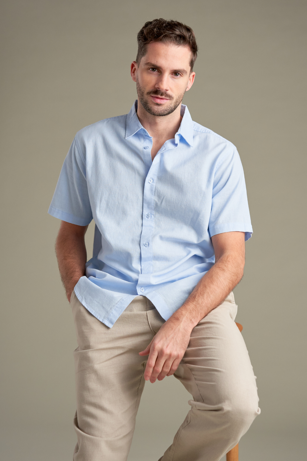Short Sleeve Linen Shirt - Light Blue