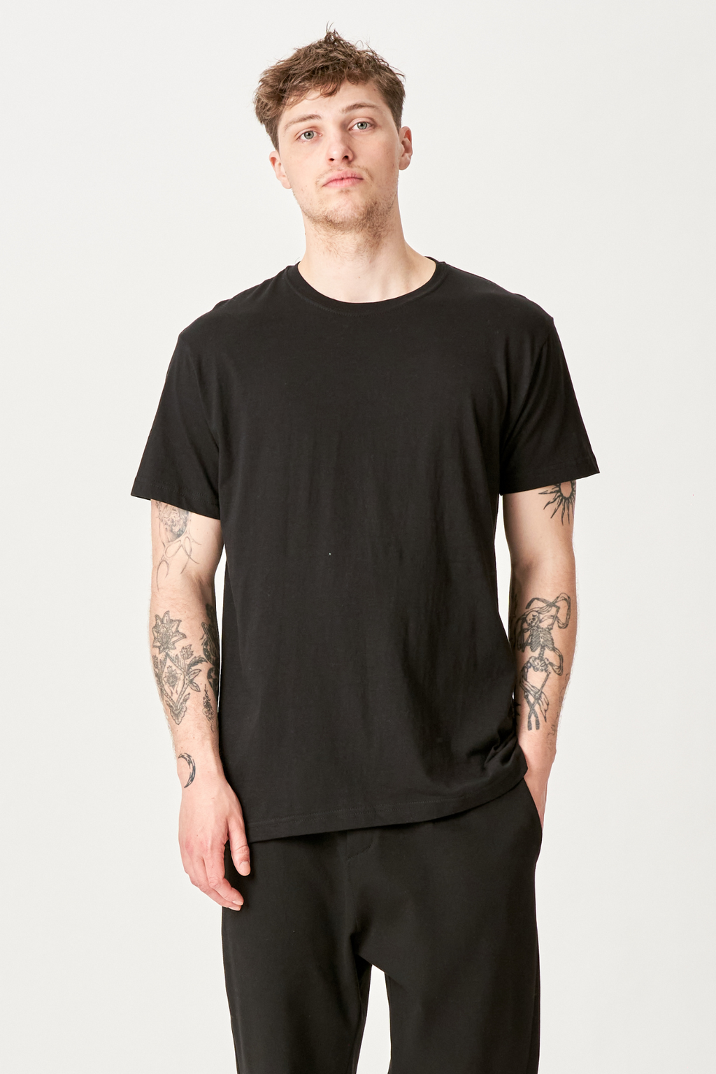 Basic Joy T -shirt - zwart