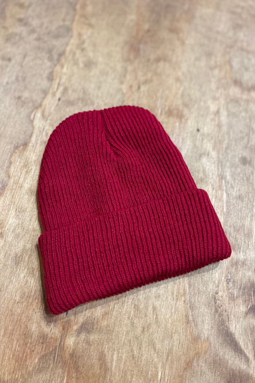 Knitted beanie - Red