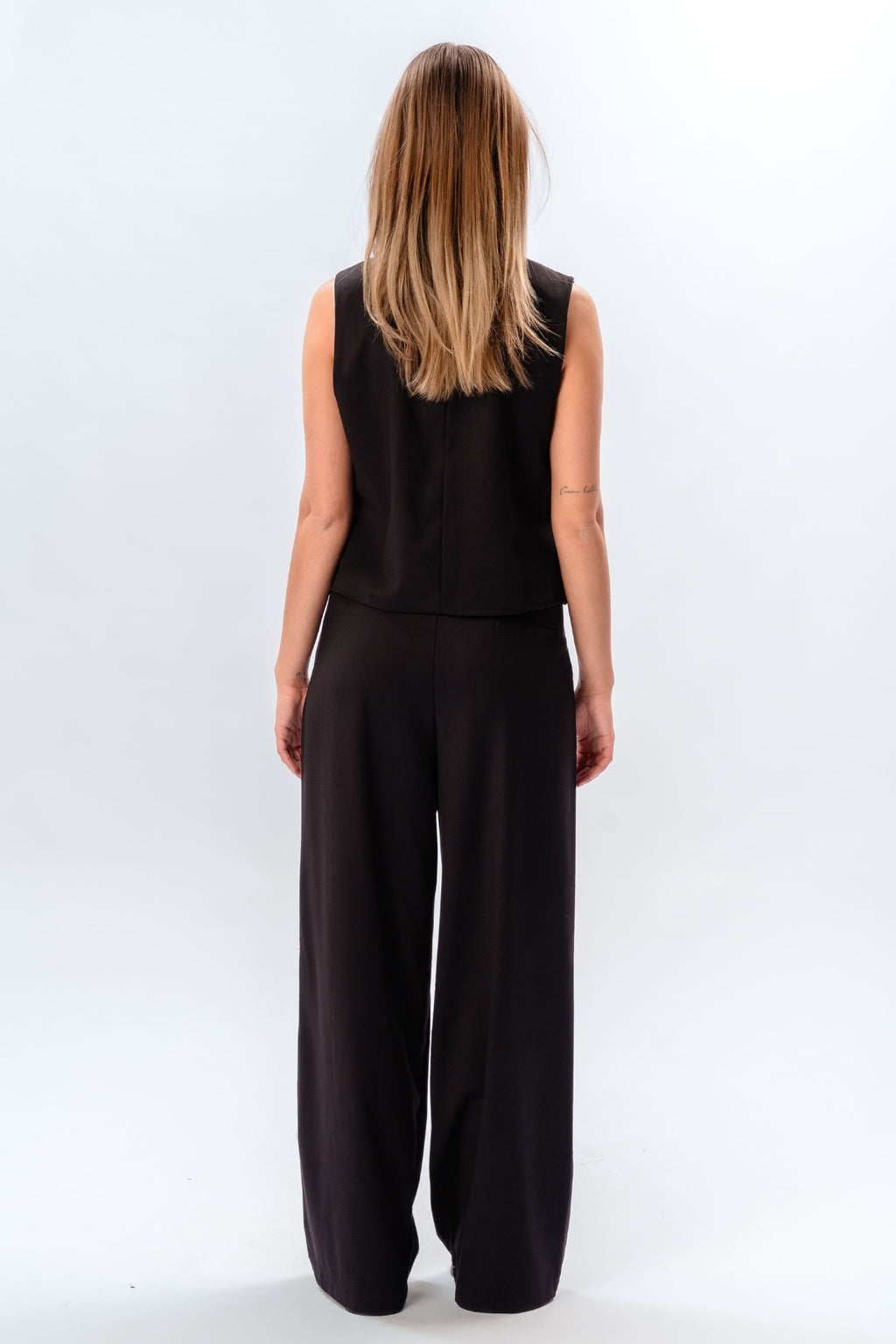 Nadia Vest en pants (Zwart) - Pakketdeal