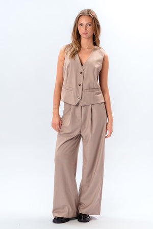 Nadia Vest en pants (Beige) - Pakketdeal