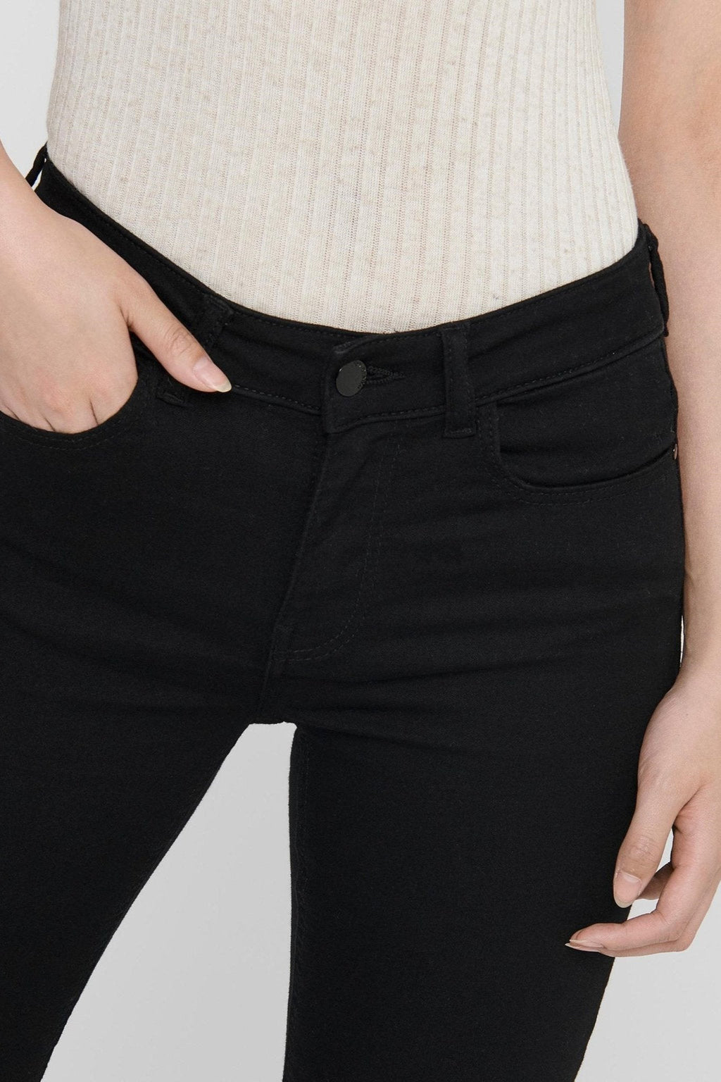 Performance Jeans - Black (Mid -Taist)