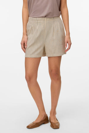 Jesmilo Shorts - Silver Lining