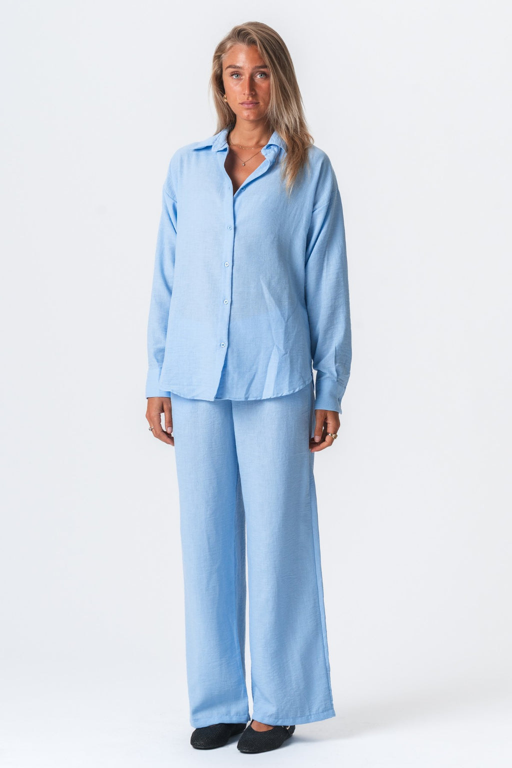 Lilly Pants + Lilly Shirt (Light Blue) – Package Deal