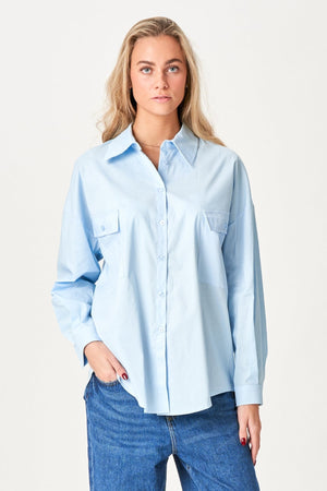 Clara Oversized Shirt - lichtblauw
