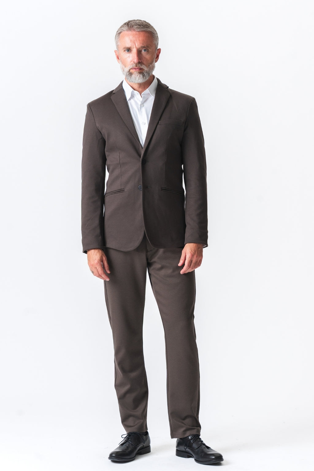 The Original Performance Suit Regular Fit – (Dark Brown)
