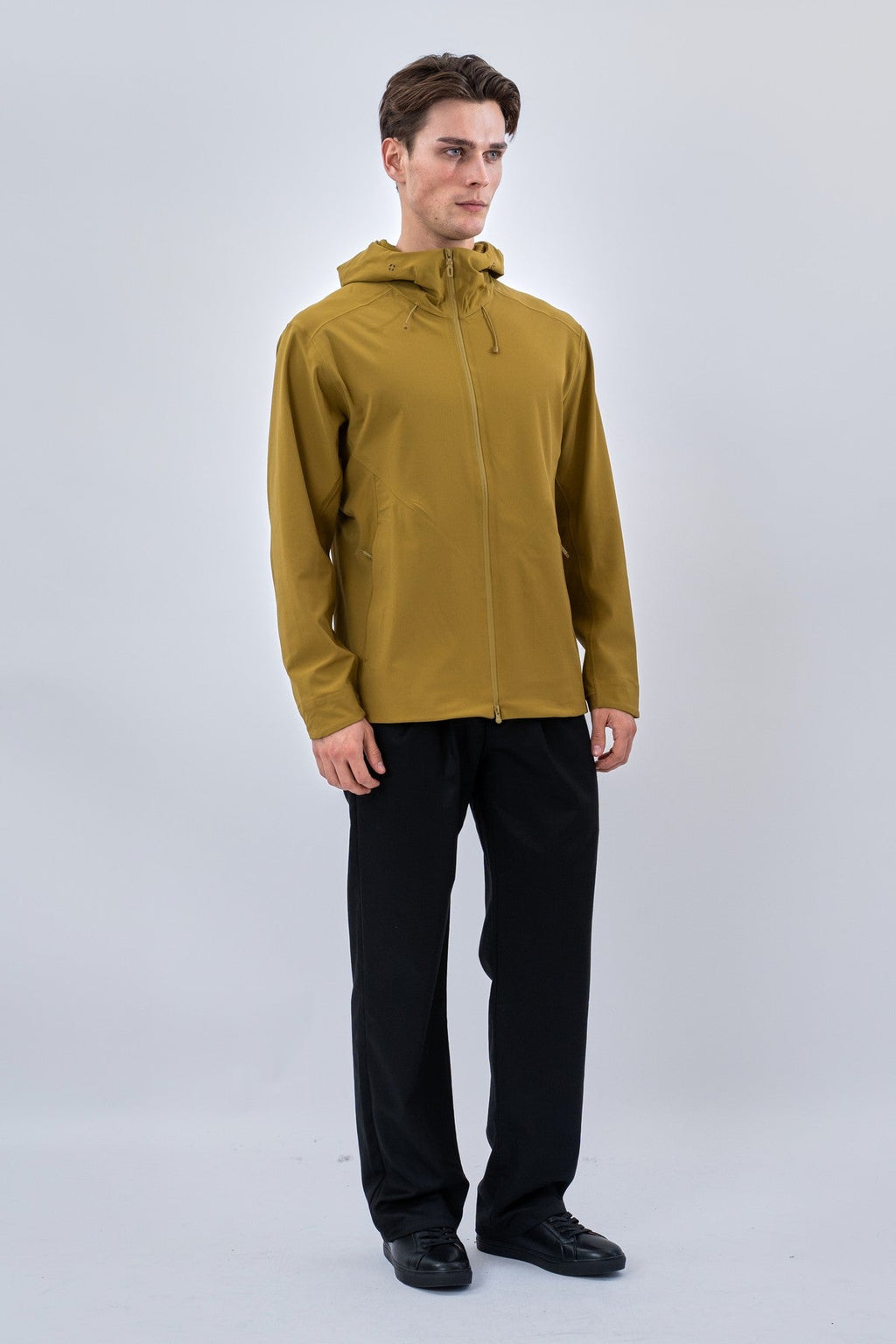 Sebastian Jas - Geel