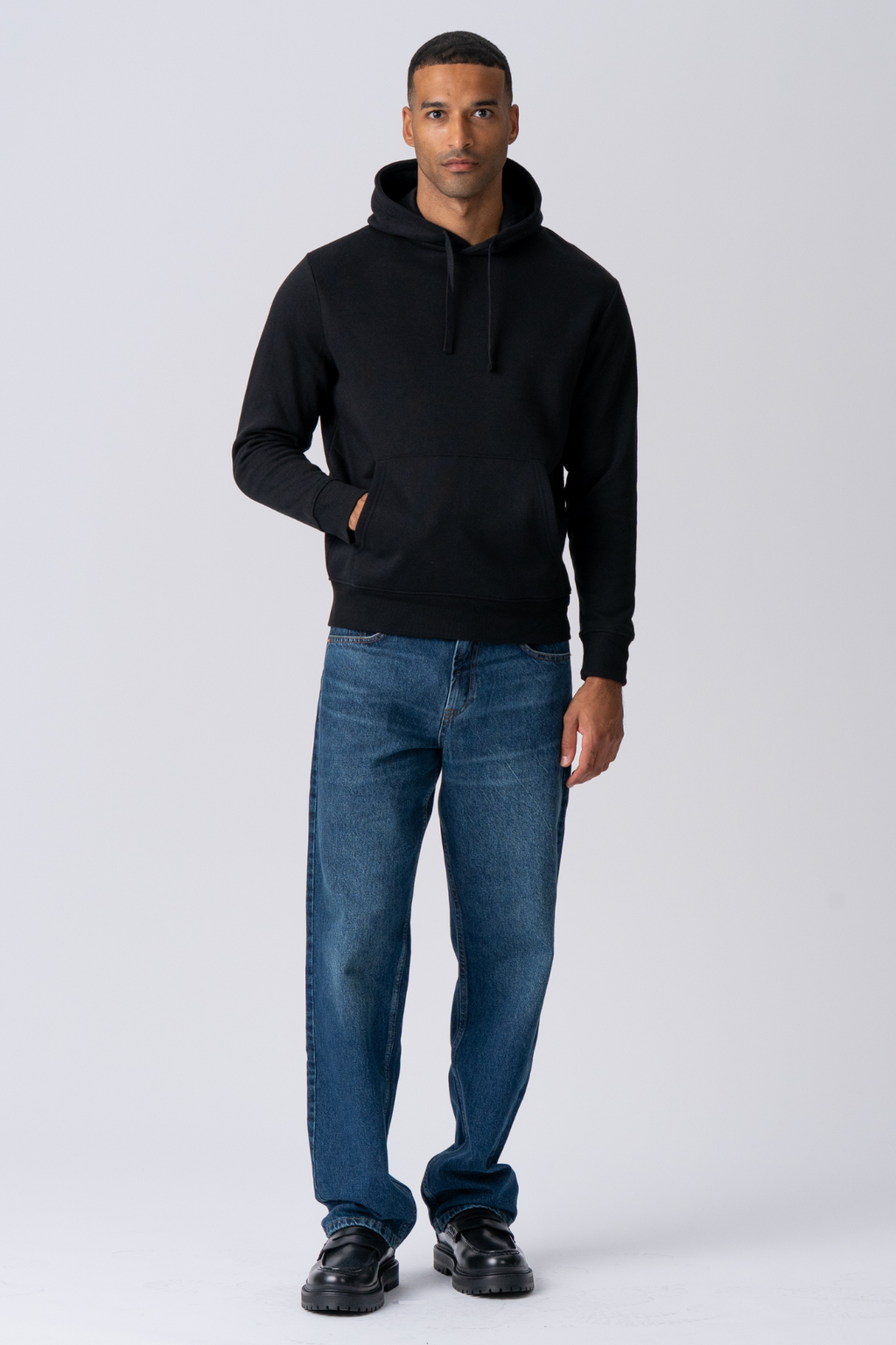 Essential Hoodie - Black