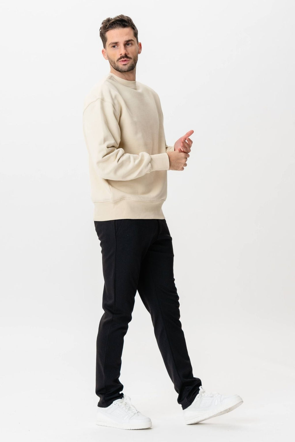 Zware Crewneck - Beige