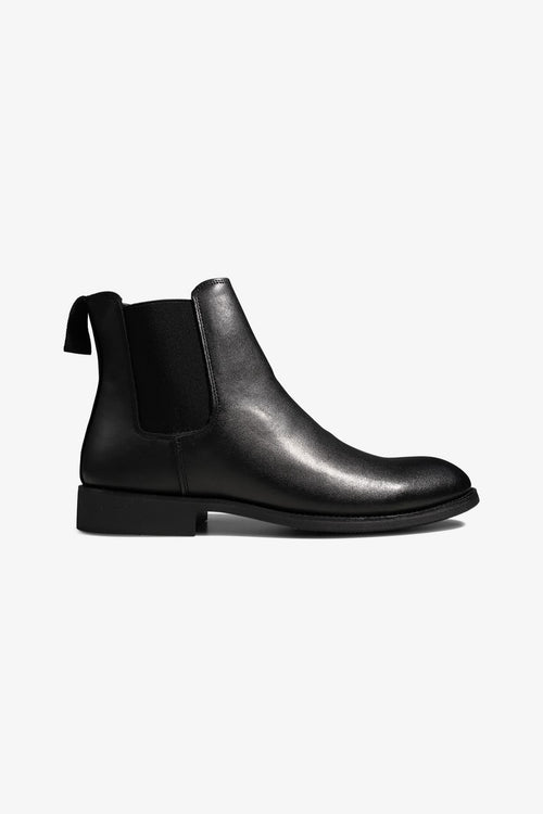 Chelsea Boots - Black Leather - TeeShoppen Group™