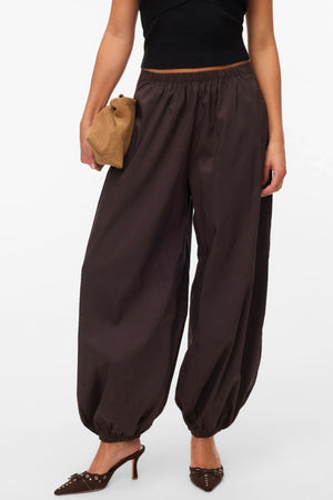 Lotus Ballonbroek - Chocoladetaart