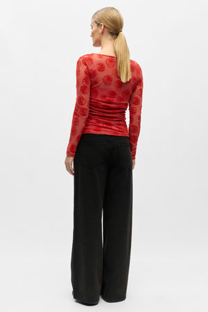 Elodie Top - Cranberry Poinsette-rozen