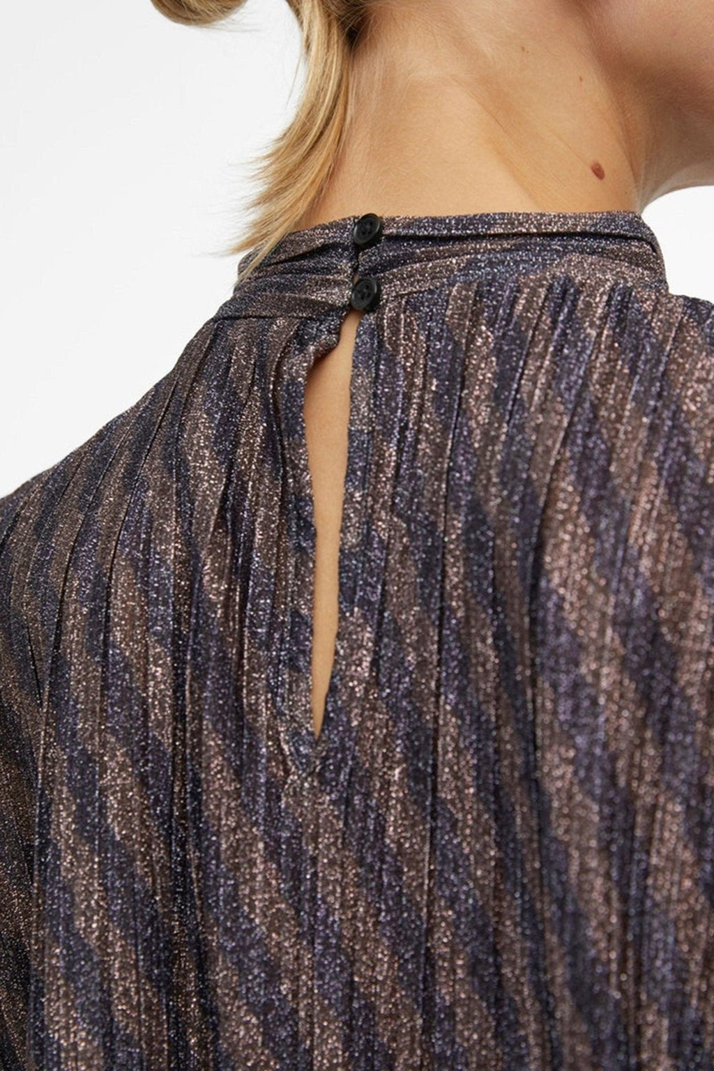 Lux langærmet bluse - sorteren