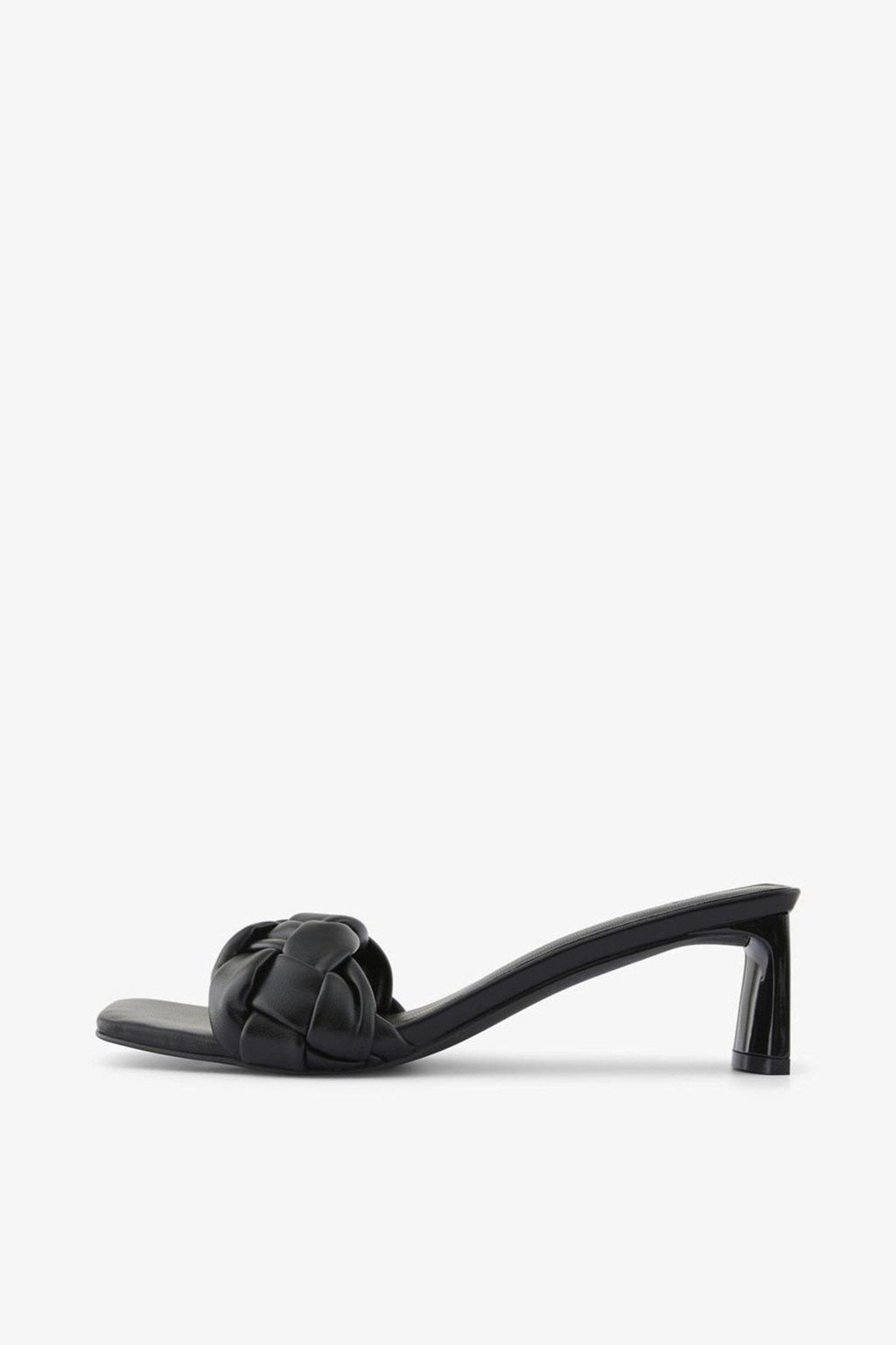 Jessica Sandal - Sorteren