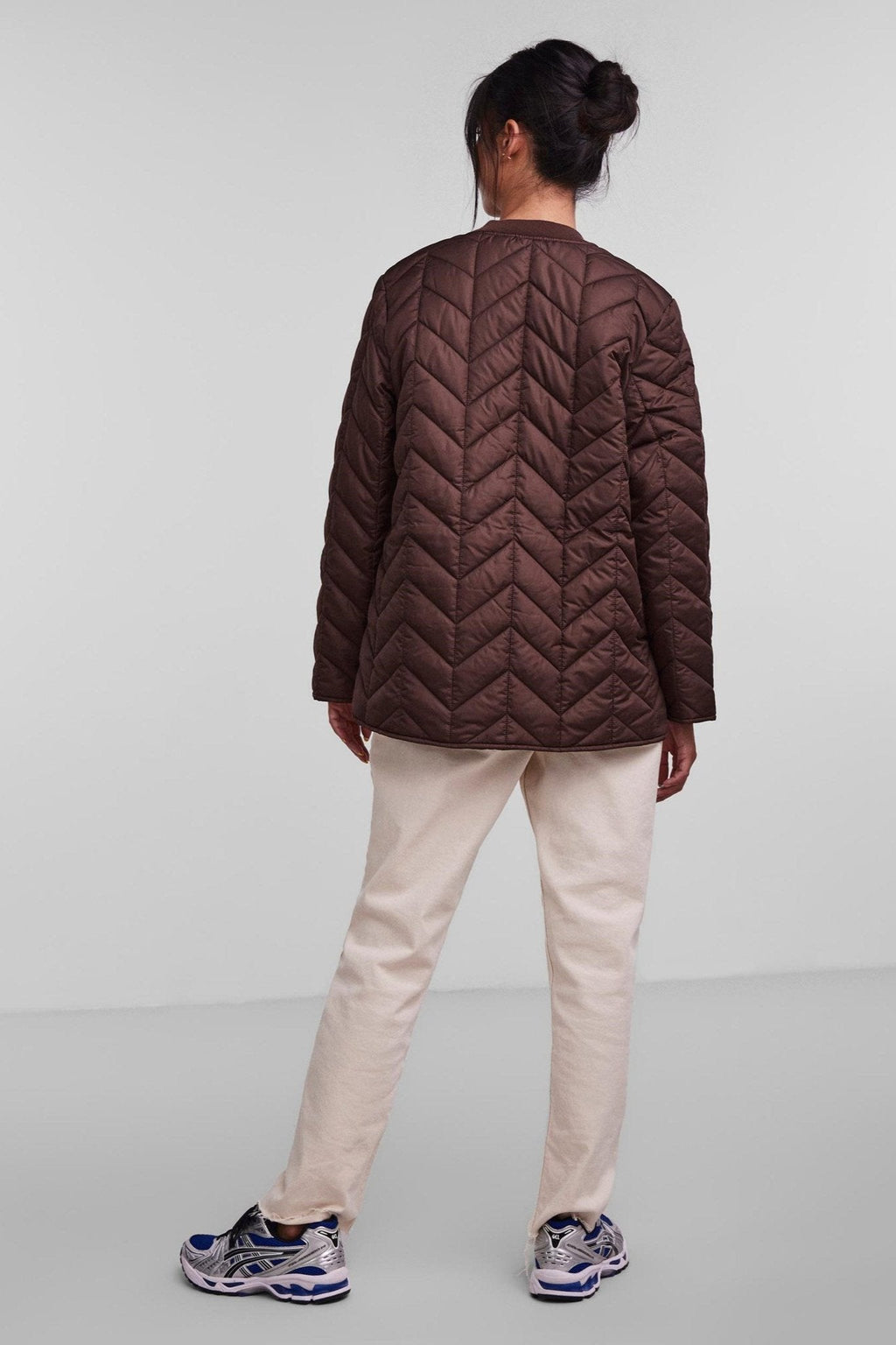 Fawn Short Quilted Jacket - Chacory Coffee