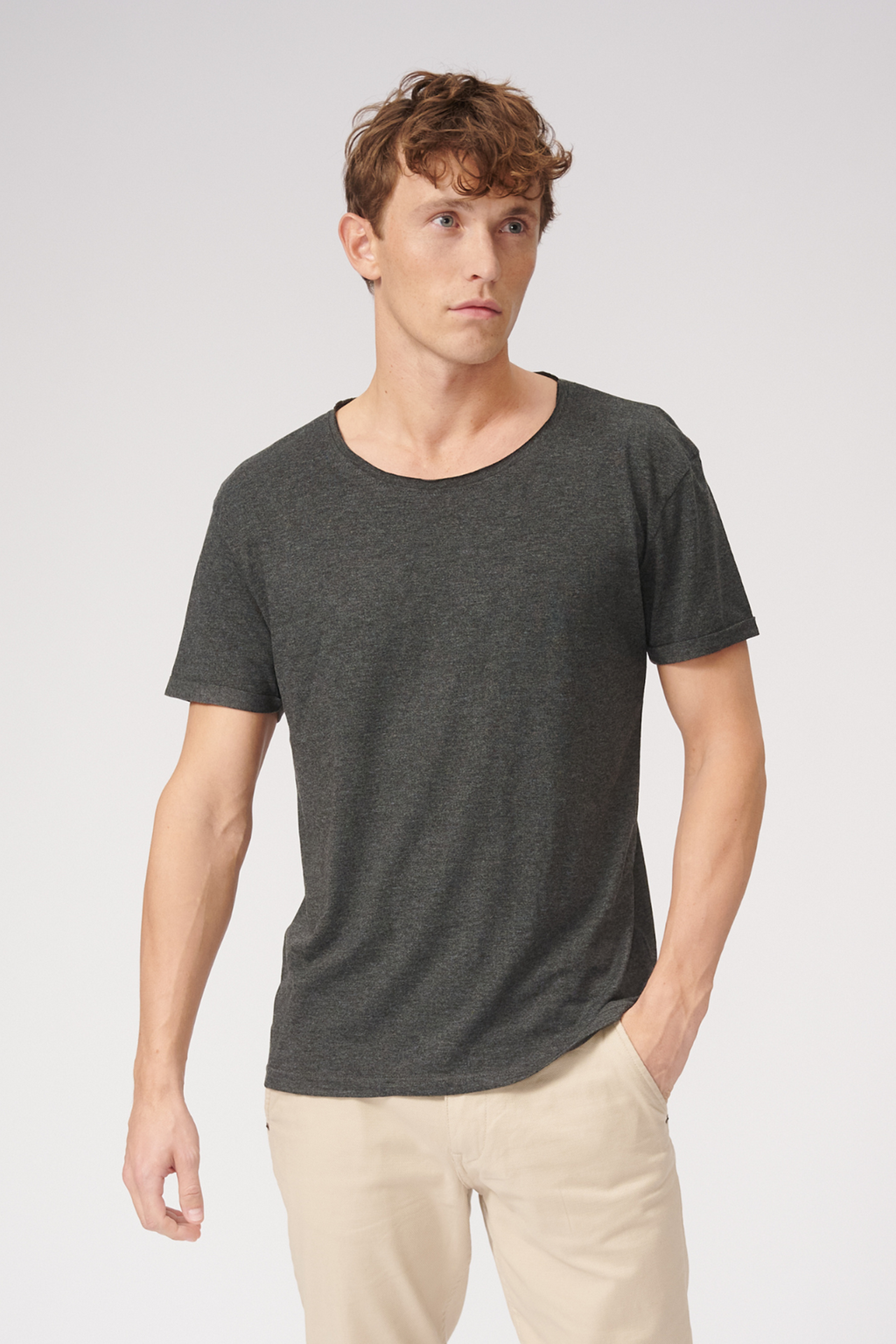 Deep Neck T-shirt - Dark Gray