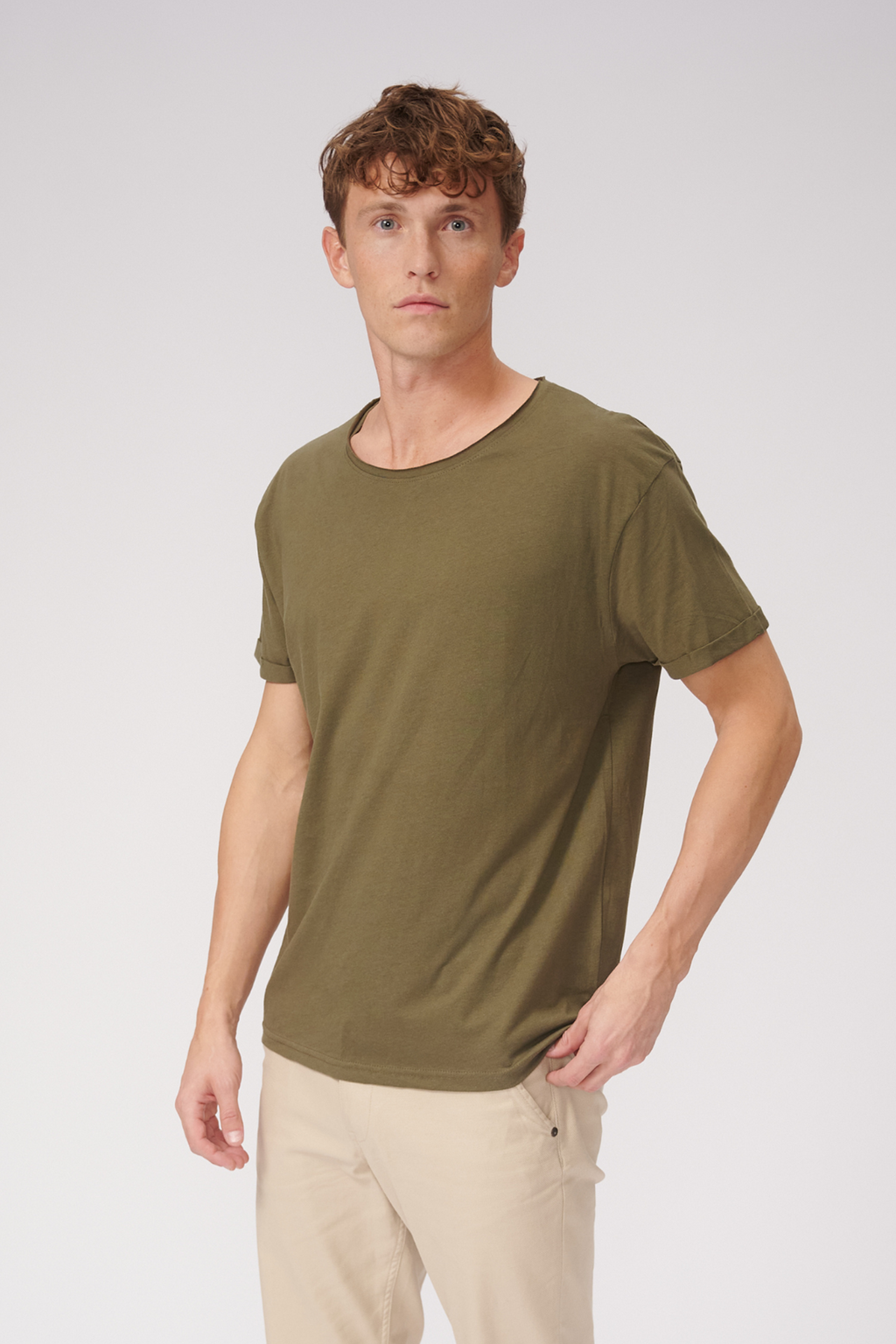 Raw nek T -shirt - Olive Green