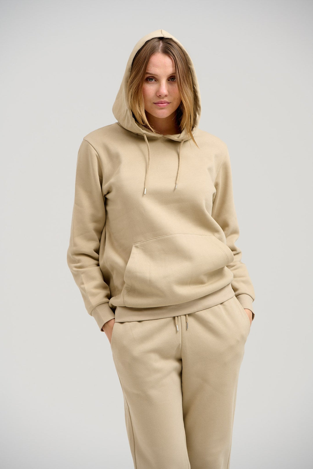 {"alt"=>"Essentiële Athleisure kledingstukken voor dagelijks gebruik", "class"=>"object-cover w-full h-full max-w-[650px]", "loading"=>"lazy"}