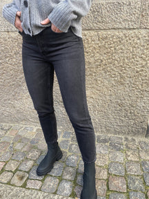 Emily High Taille Jeans - Black Denim