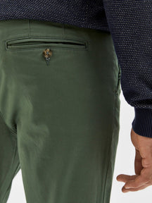 Miles Flex Chino Pants - Bronze Green (biologisch katoen)